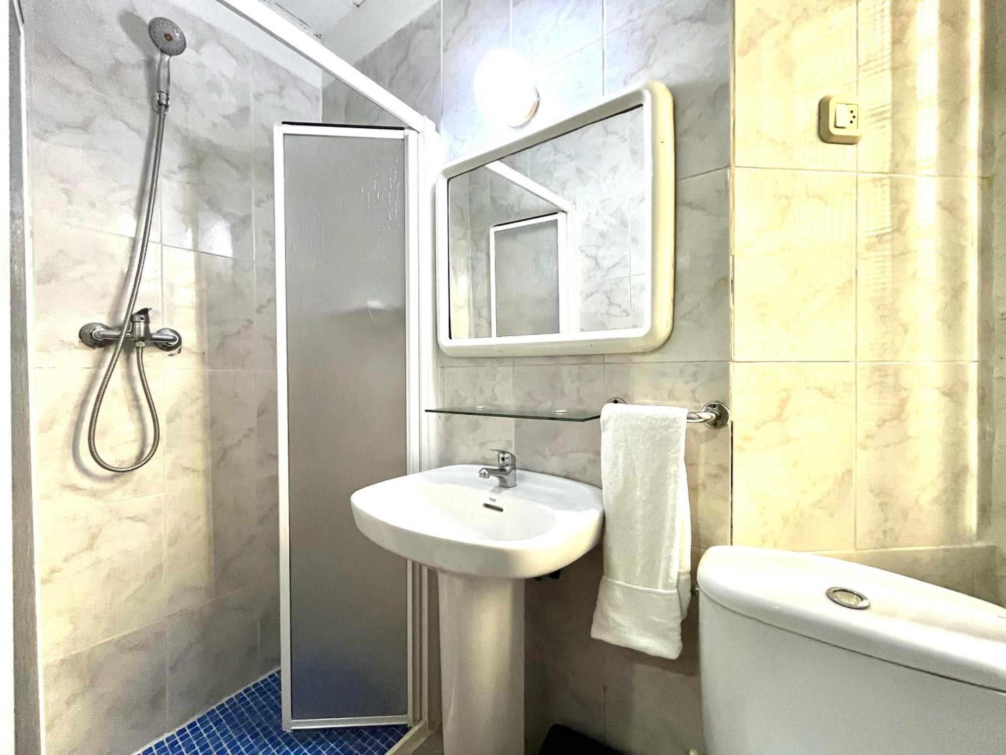 Latic Rooms Alicante Eksteriør billede
